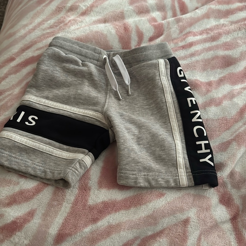 Boys givenchy shorts
